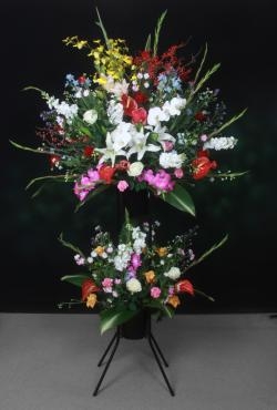 千代田区丸の内のお店にお祝いのスタンド花をお届けしました。｜「花恭」　（東京都台東区の花キューピット加盟店 花屋）のブログ